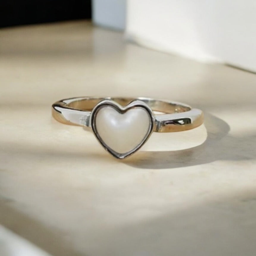 Simple Heart Ring