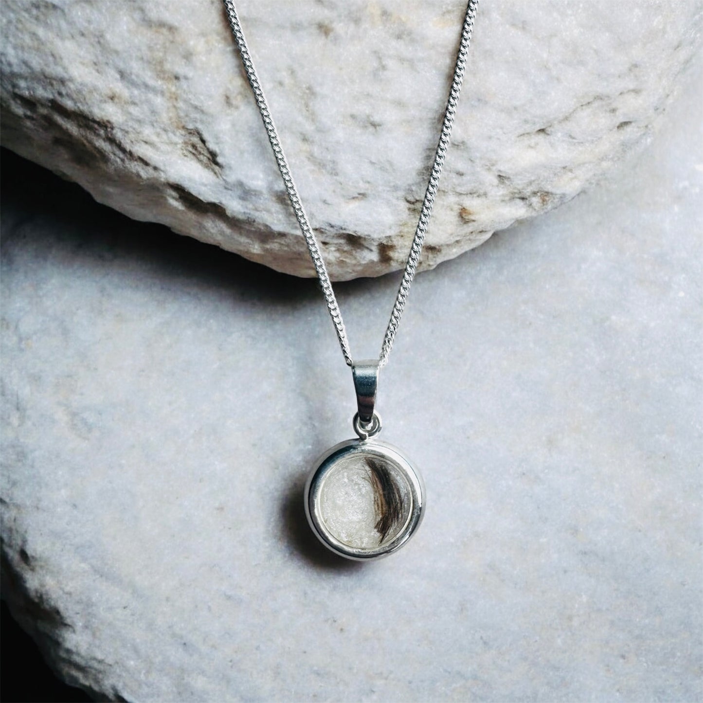 Small Simple Round Necklace Pendant