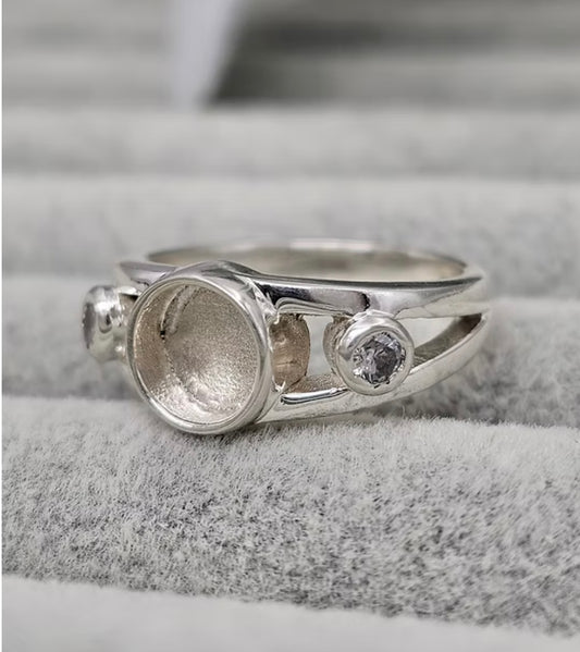 Round CZ Ring